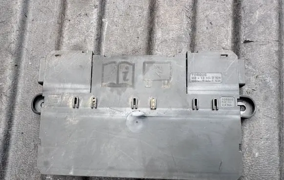 Land Rover Discovery 5 Positive wiring loom HPLA14A073KA E03830500 1058787