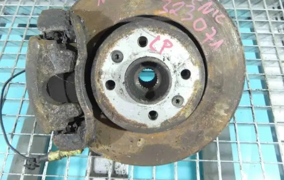 Renault Scenic II - Grand scenic II Front wheel hub spindle knuckle IMPRK1314104