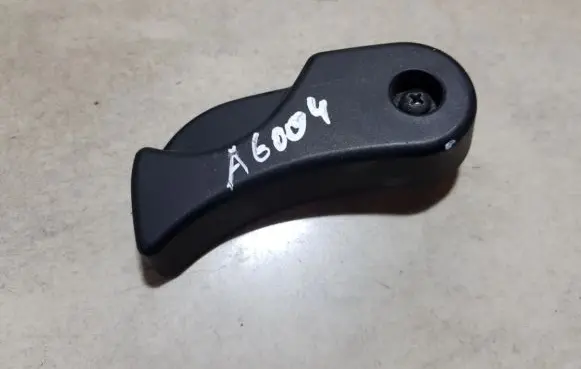 BMW 3 E90 E91 Engine bonnet (hood) release handle 7067086 107020
