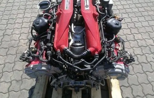 Ferrari Purosangue Engine