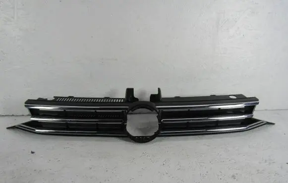Volkswagen Touran III Front bumper upper radiator grill 5TA853653