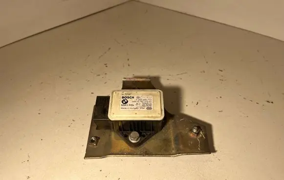 BMW 3 E90 E91 ESP acceleration yaw rate sensor 6782372 0265005713