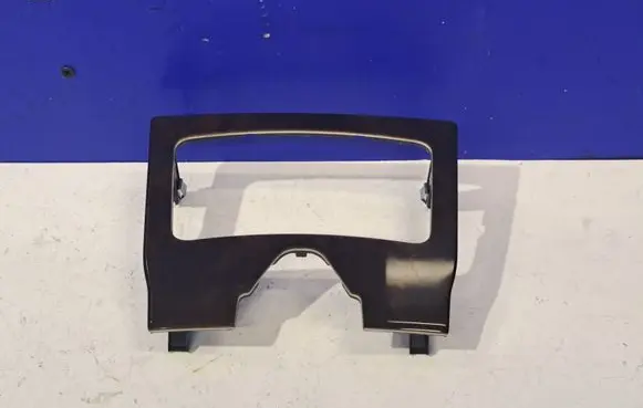 Mercedes-Benz CLS C218 X218 Other center console (tunnel) element A2186809707
