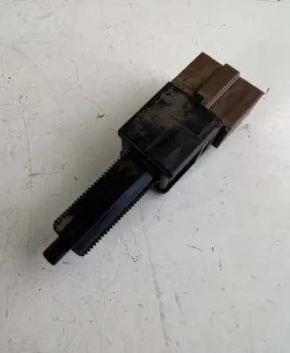 Nissan Navara D40 Clutch pedal sensor 