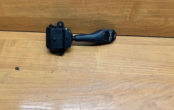 BMW 5 E39 Wiper control stalk 8375407 01204010