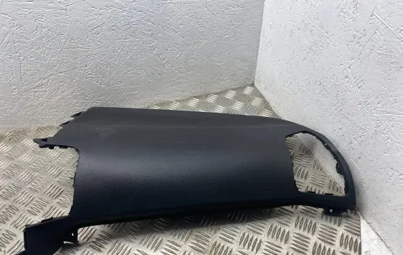 KIA Sorento Dashboard 847212P000 20111226 LCQ0126