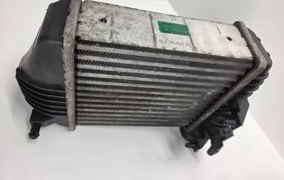 Audi A6 S6 C6 4F Intercooler radiator 4F0145805 6070163