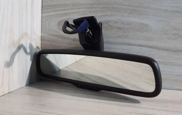 Chevrolet Captiva Rear view mirror (interior) 96623516