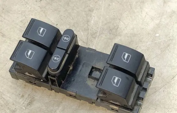 Volkswagen Touareg I Electric window control switch 7L6959857C