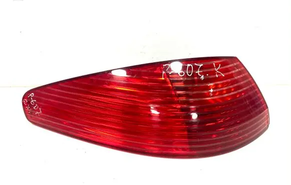 Peugeot 607 Rear/tail lights 2543G