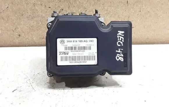 Volkswagen PASSAT B7 ABS Pump 3AA614109AQ