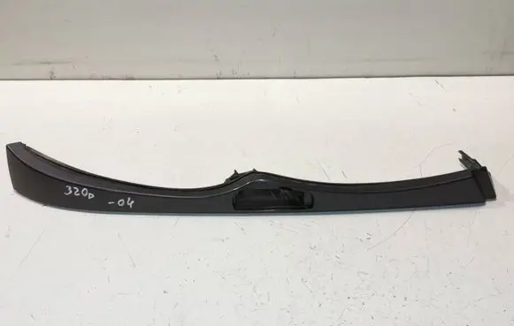 BMW 3 E46 Under headlight/headlamp trim 7030552