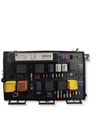 Opel Astra G Fuse module 13268301 5DK00946440