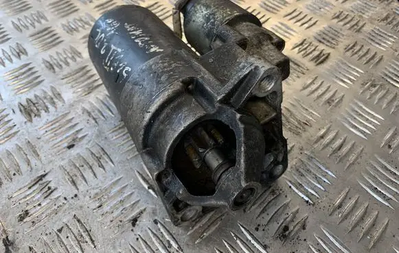 Renault Scenic II - Grand scenic II Starter motor 8200186148