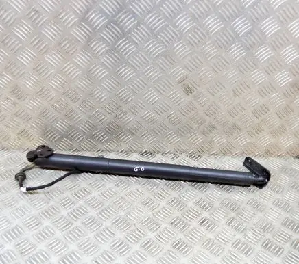 Porsche Macan (95B) Tailgate/trunk strut/damper 95B827602A 95B827851F