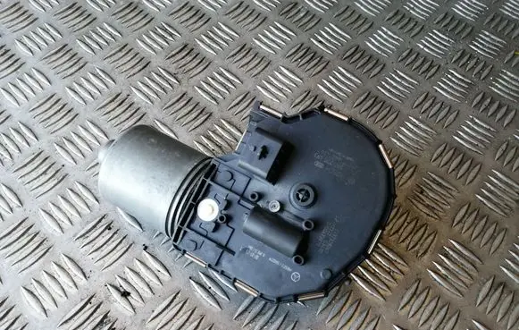 Mercedes-Benz E W211 Wiper motor 0390241864 1397220493
