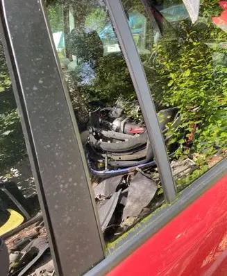 Opel Zafira B Rear vent window glass AS2M3236DOT682 001582