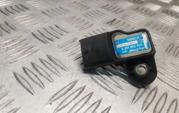 Dodge Nitro Air pressure sensor 0261002845