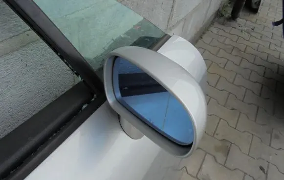 Audi TT Mk1 Front door electric wing mirror