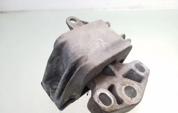 Ford Galaxy Gearbox mount 7M3199555
