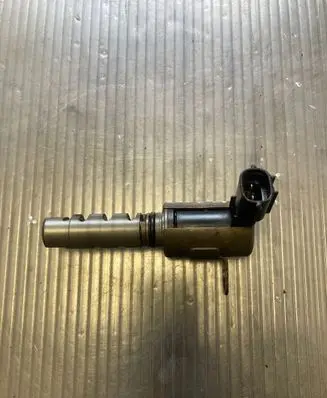Lexus RX 300 Camshaft vanos timing valve 1533020011 0320