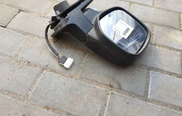 Citroen Berlingo Front door electric wing mirror