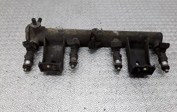 Peugeot 307 Fuel injectors set 0280158057 9650764780