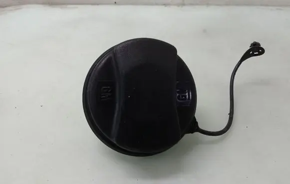 Opel Corsa D Fuel tank filler cap