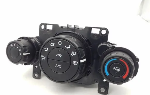 Ford Fiesta Climate control unit D2BT19980AE 140909003105