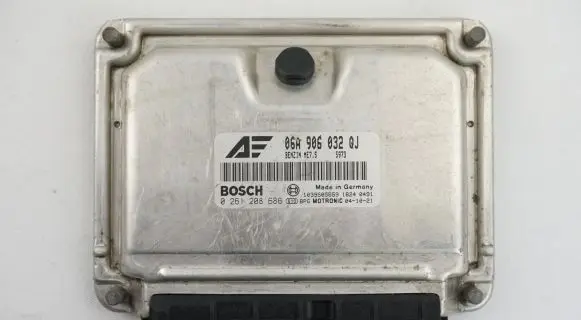 Volkswagen Sharan Engine control unit/module 06A906032QJ 0261208686