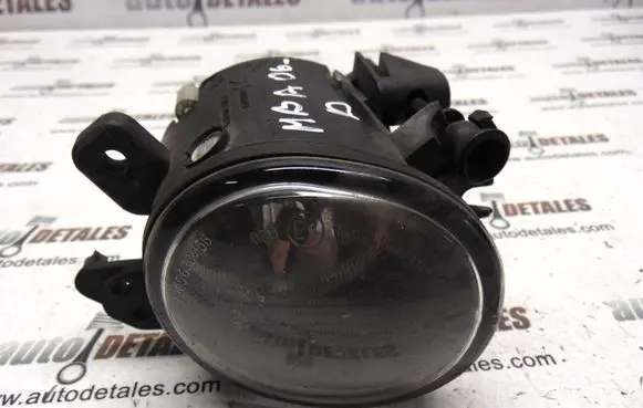 Mercedes-Benz A W169 Front fog light A2518200856
