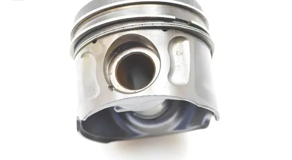 Land Rover Range Rover Sport L494 Piston with connecting rod
