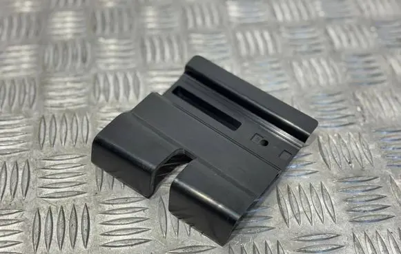 Mercedes-Benz Sprinter W906 Seat belt trim A9066920289