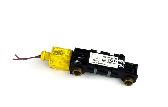 Audi A6 S6 C6 4F Airbag deployment crash/impact sensor 8e0959643a 3b0973702