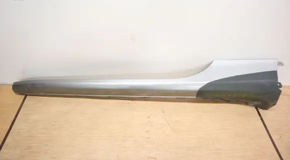 Honda Insight Sill