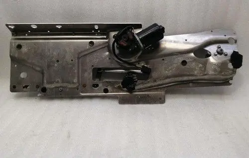 Aston Martin V8 Front wiper linkage and motor AG4367350AA