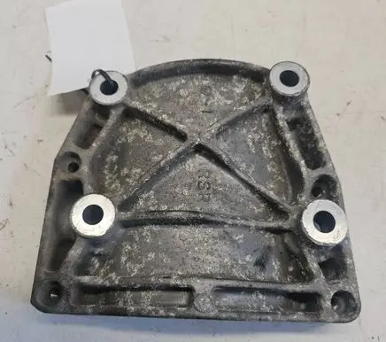 Honda Civic A/C compressor mount bracket 