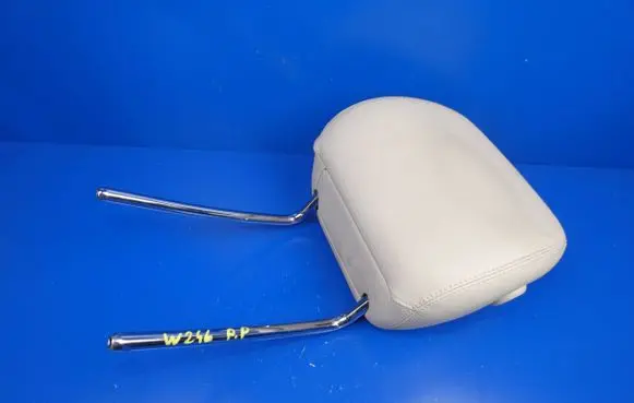 Mercedes-Benz B W246 W242 Front seat headrest 