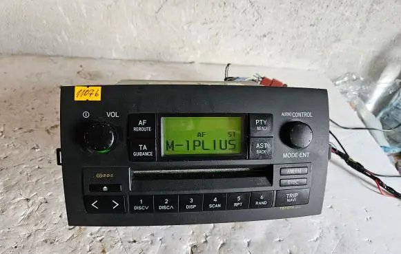Toyota Corolla Verso E121 Radio/CD/DVD/GPS head unit 8612013060B0 CQTS7170A 5880