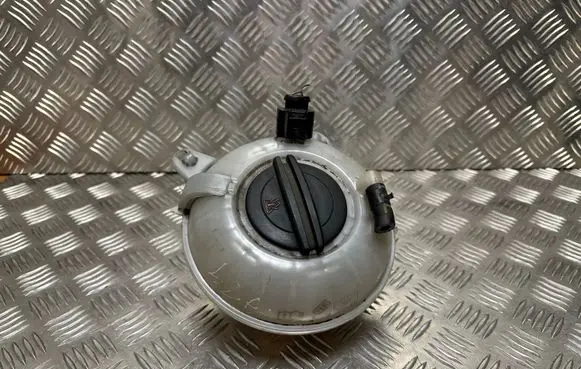 Volkswagen Golf VII Coolant expansion tank/reservoir 5Q0121407G