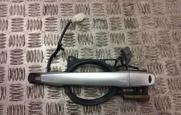 Mitsubishi Outlander Front door exterior handle