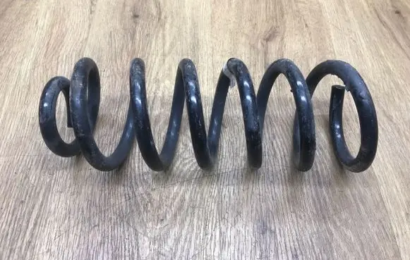 Hyundai Tucson TL Rear coil spring SIG31516