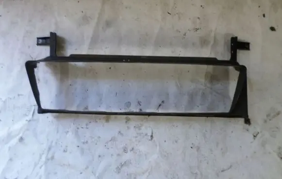 Volvo C70 Intercooler air guide/duct channel