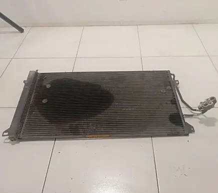 Audi Q7 4L A/C cooling radiator (condenser) 4L0260401