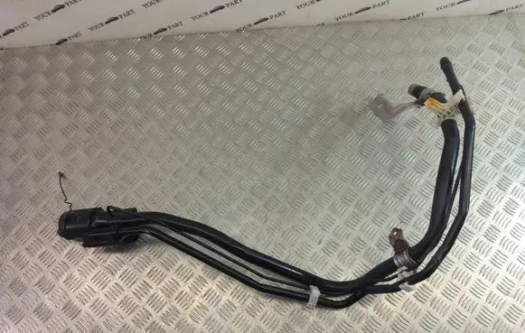 Toyota Highlander XU70 Fuel tank filler neck pipe 77745-0E010