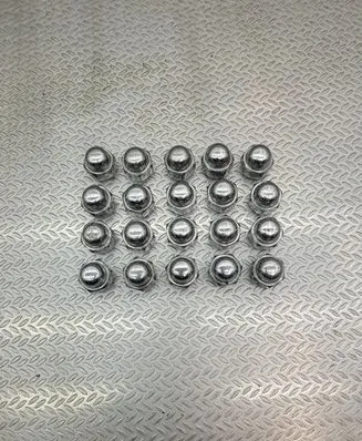 Hyundai Kona I Nuts/bolts 