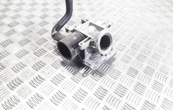 Suzuki SX4 S-Cross EGR valve HU1506000011 04S204271