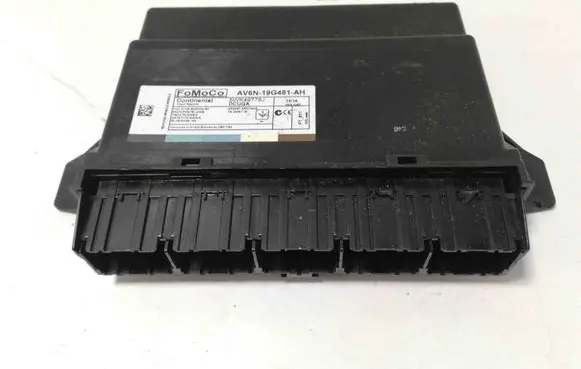 Ford C-MAX II Central body control module AV6N19G481AH
