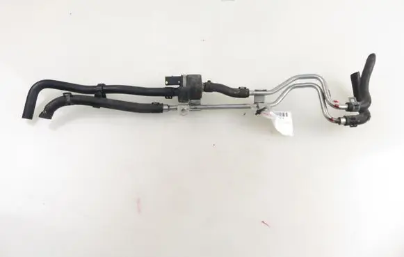 Volkswagen Golf IV Fuel line pipe 058133517B 036660F