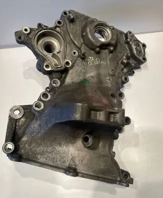Toyota Aygo AB10 Timing chain cover 113100Q020